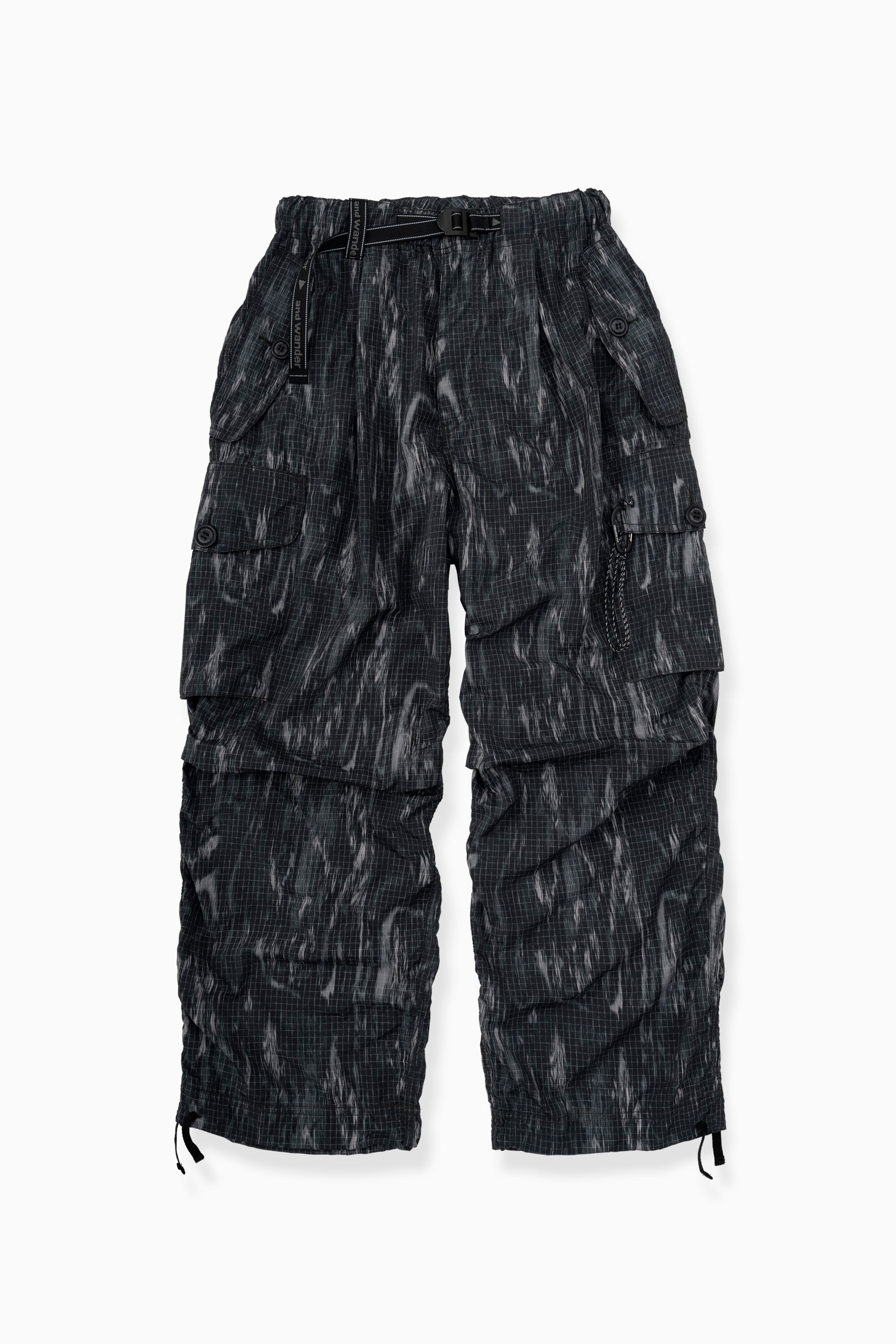 パンツ and wander printed cargo pants 5745282047_010_01_9aa3d41f-