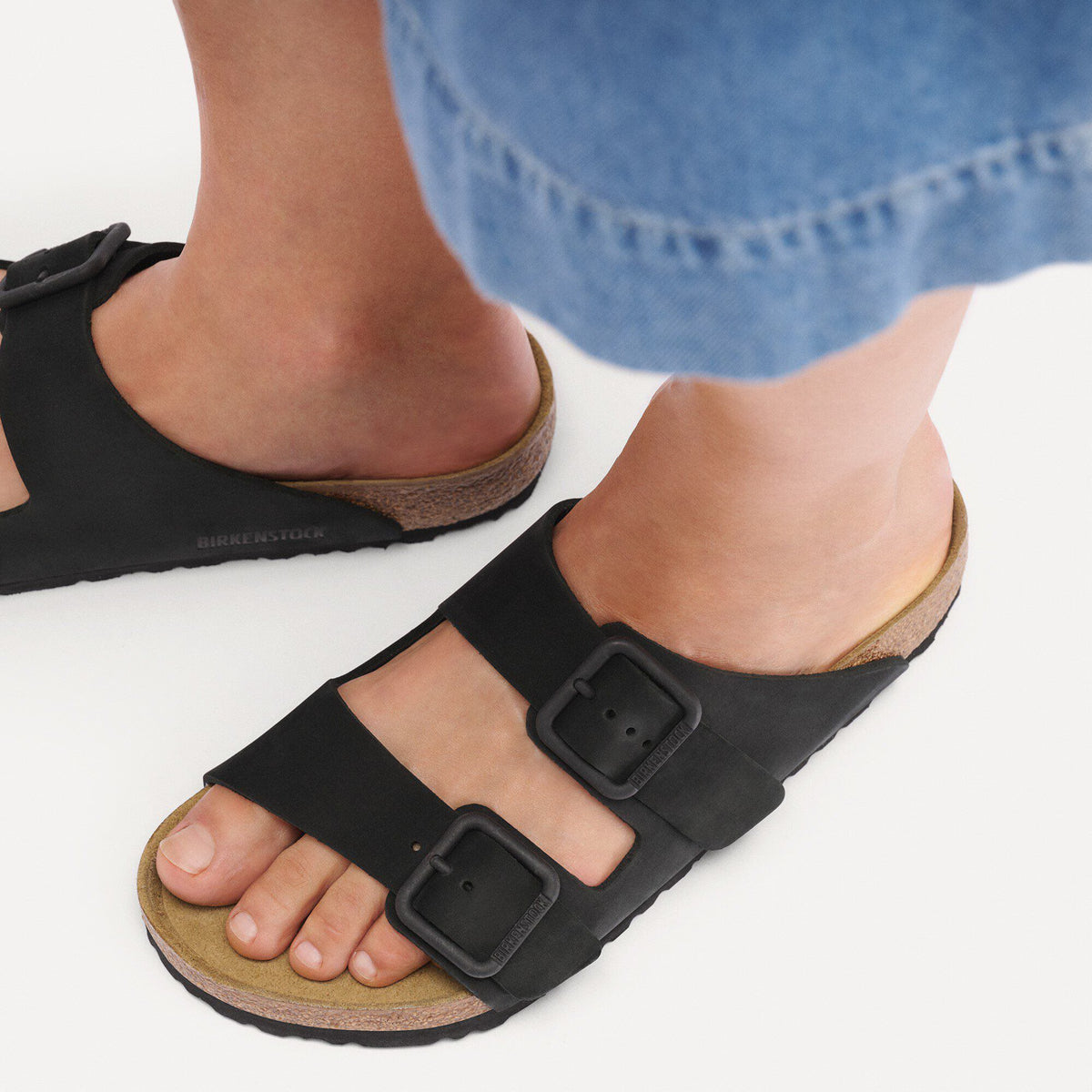 Birkenstock Arizona Wire Buckle Nubuck Leather Regular - Black