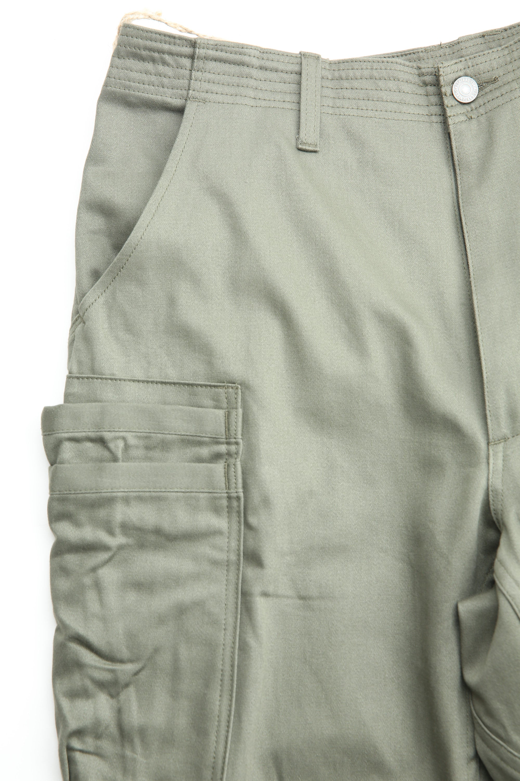 Sassafras Overgrown Pants 4/5 - Olive Military Satin – Totem Brand Co.