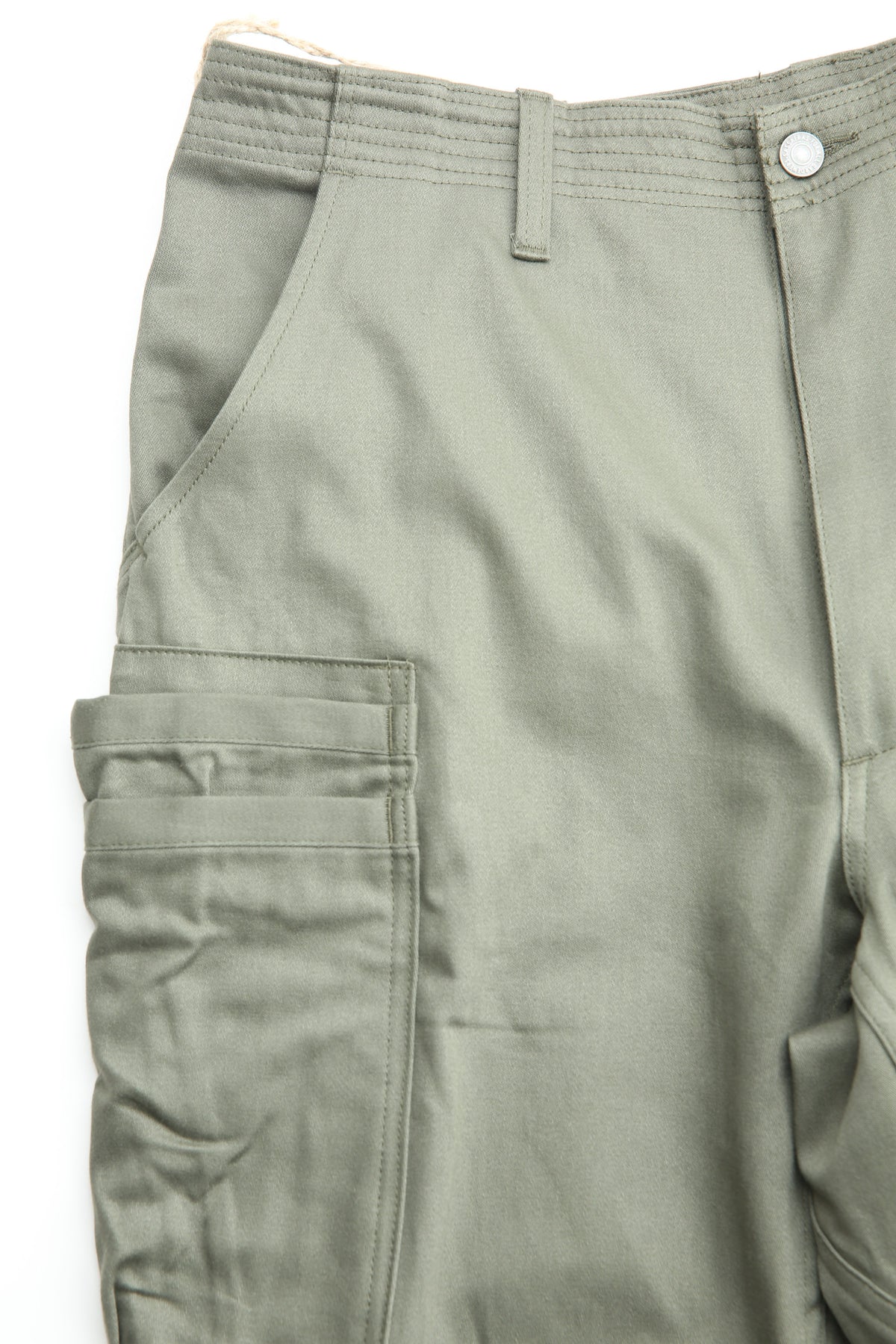 Sassafras Overgrown Pants 4/5 - Olive Military Satin – Totem Brand Co