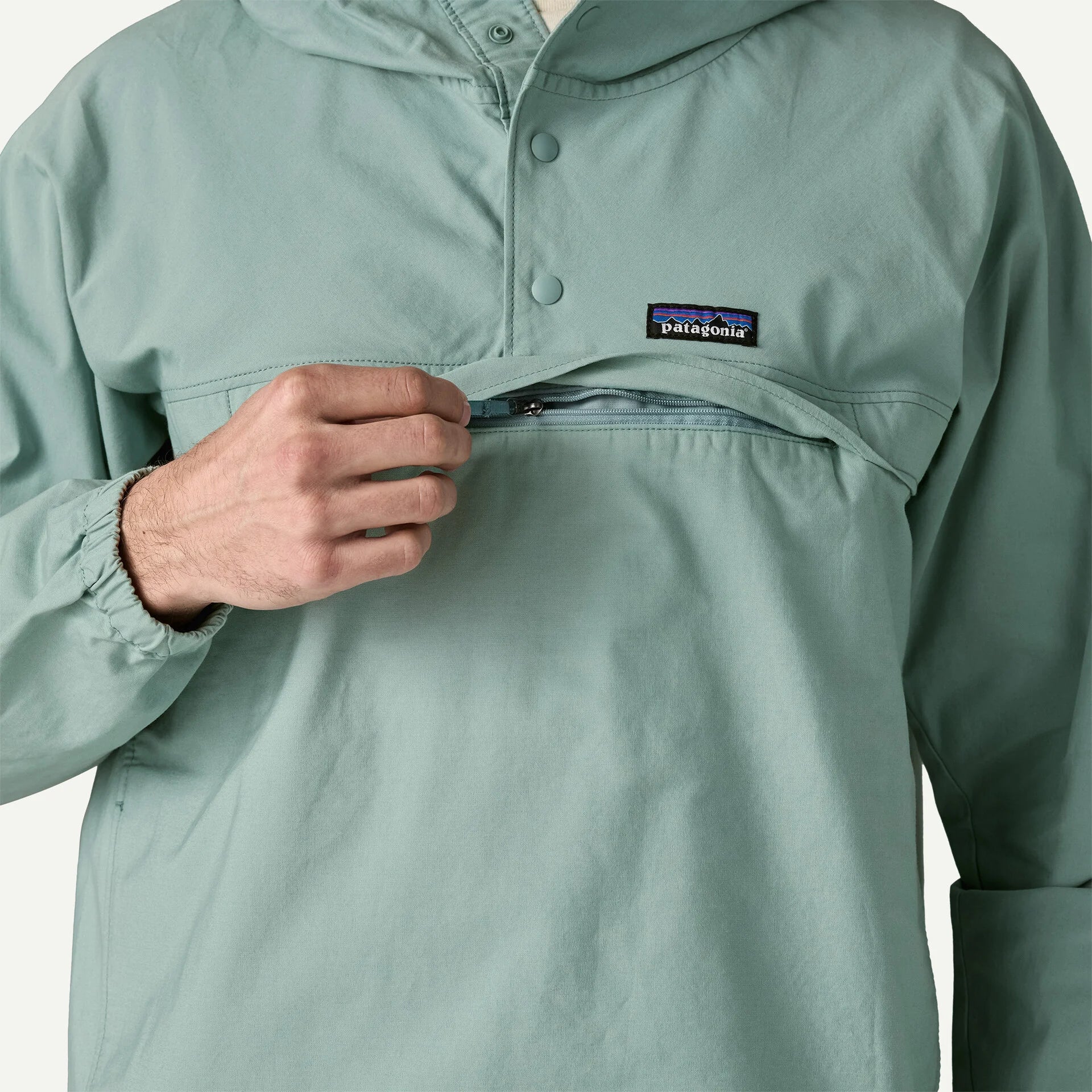 Patagonia Men's Funhoggers Anorak - Quilty Fitz: Heartleaf Green