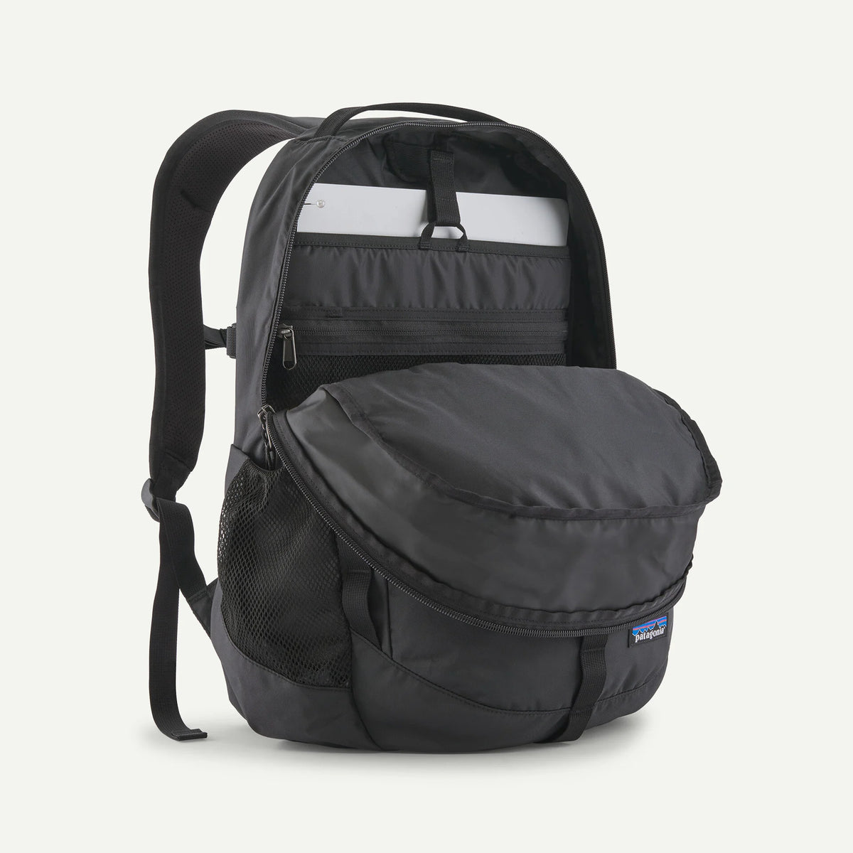 black shiny patagonia backpack Hole Micro MLC Black Committed to reducing the impact of their products Brand new Patagonia black hole