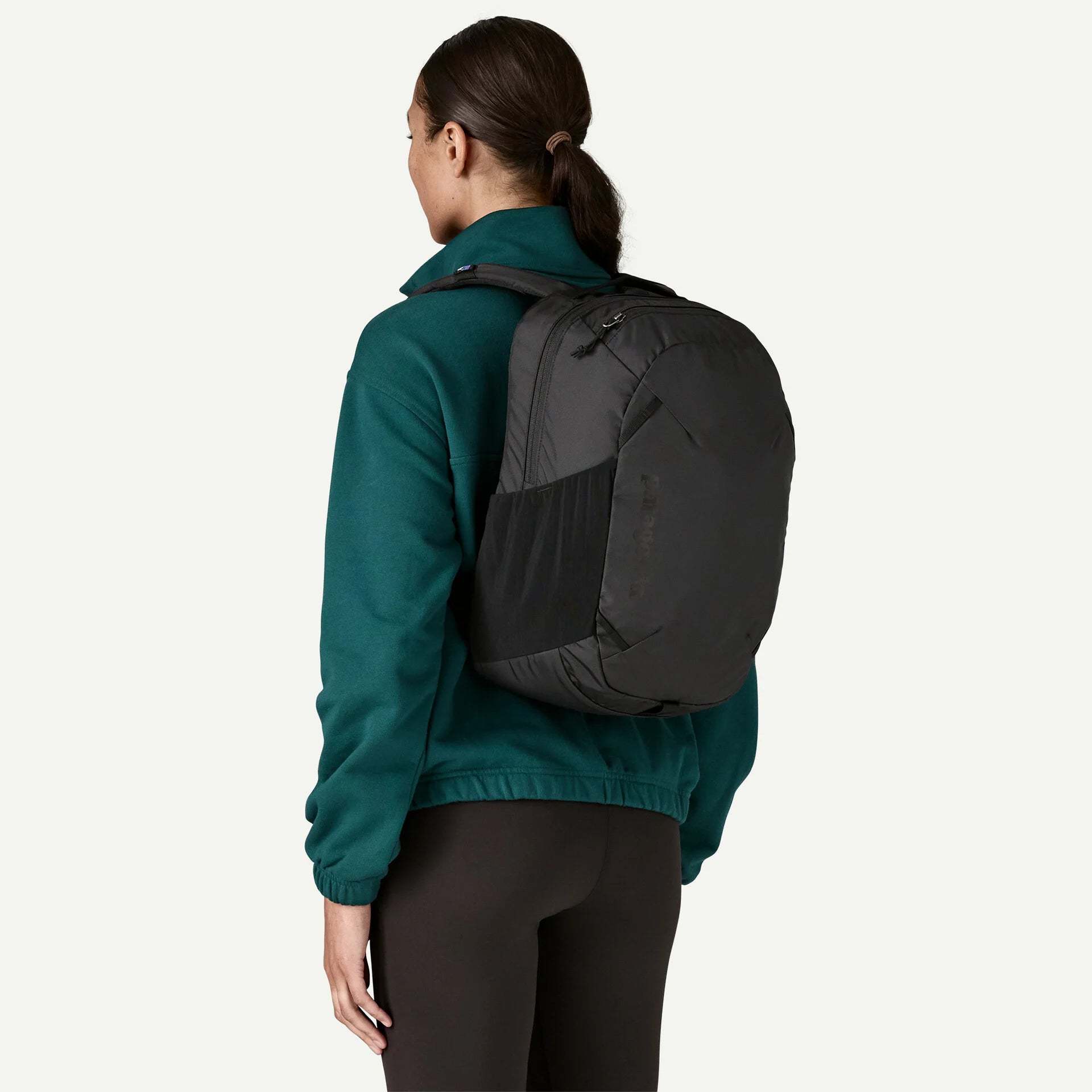 atomi travel foldable backpack Patagonia Atom Day Pack 24L Black