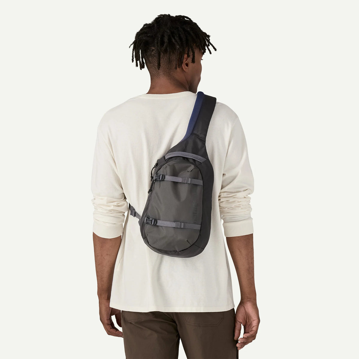 Patagonia Atom Sling 8L - May Grey – Totem Brand Co. Patagonia Atom Sling 8L - May Grey – Totem Brand Co.
