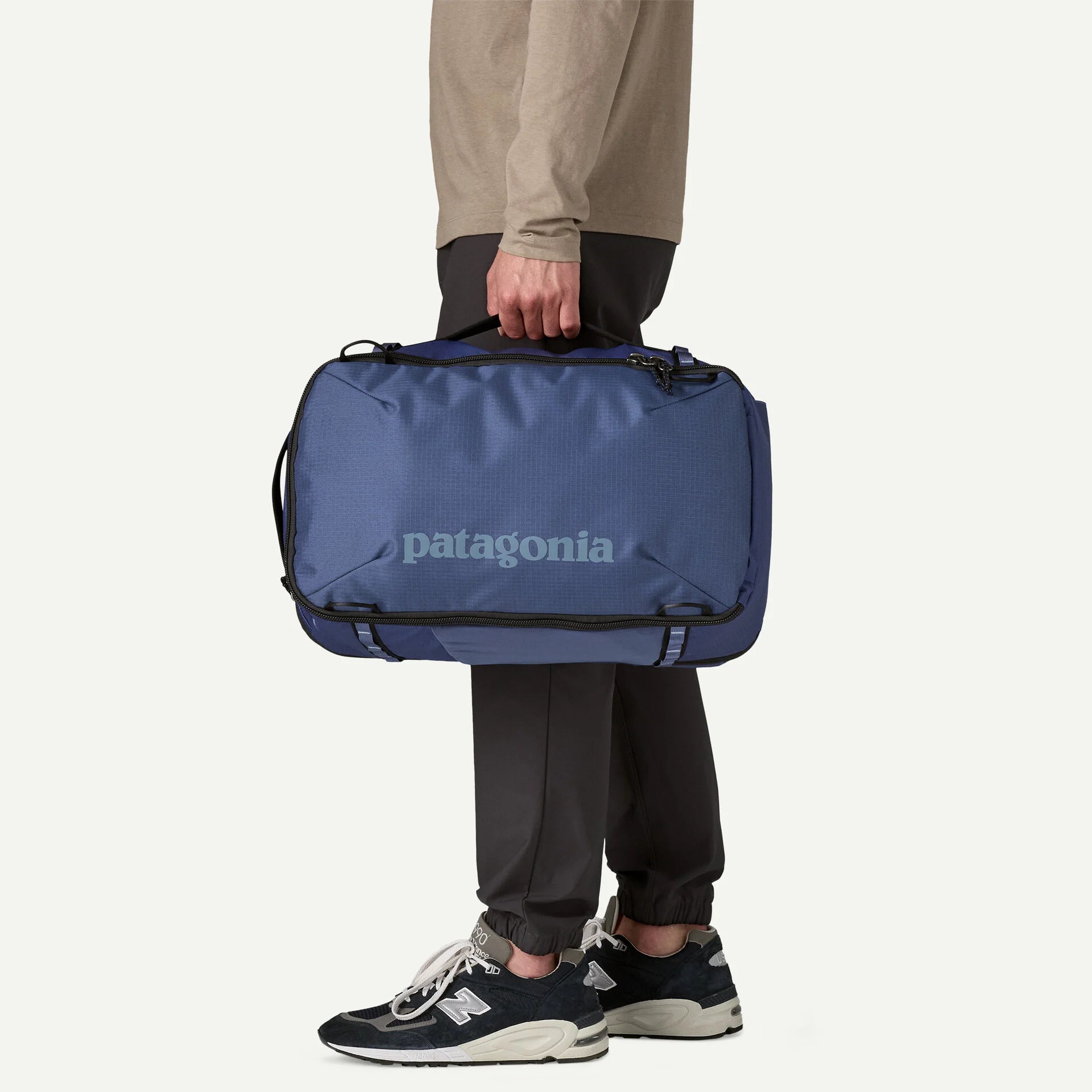 Patagonia Black Hole Mini MLC 30L Sastrugi: Summit Blue Patagonia Black Hole Mini MLC 30L Sastrugi: Summit Blue