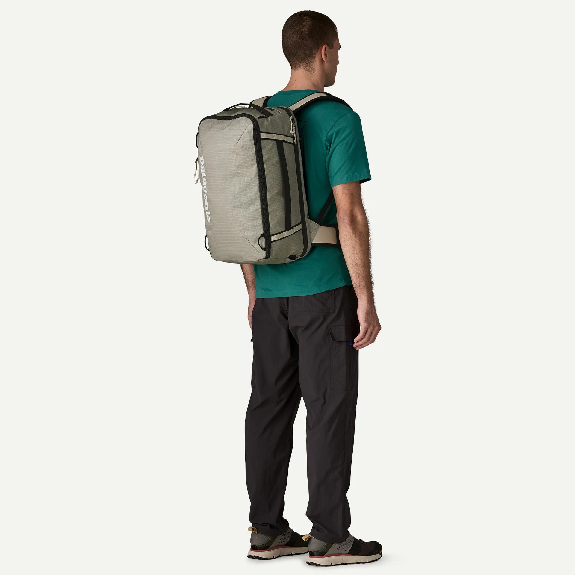 Patagonia Black Hole Mini MLC 30L Weathered Stone Patagonia Black Hole Mini MLC 30L Weathered Stone