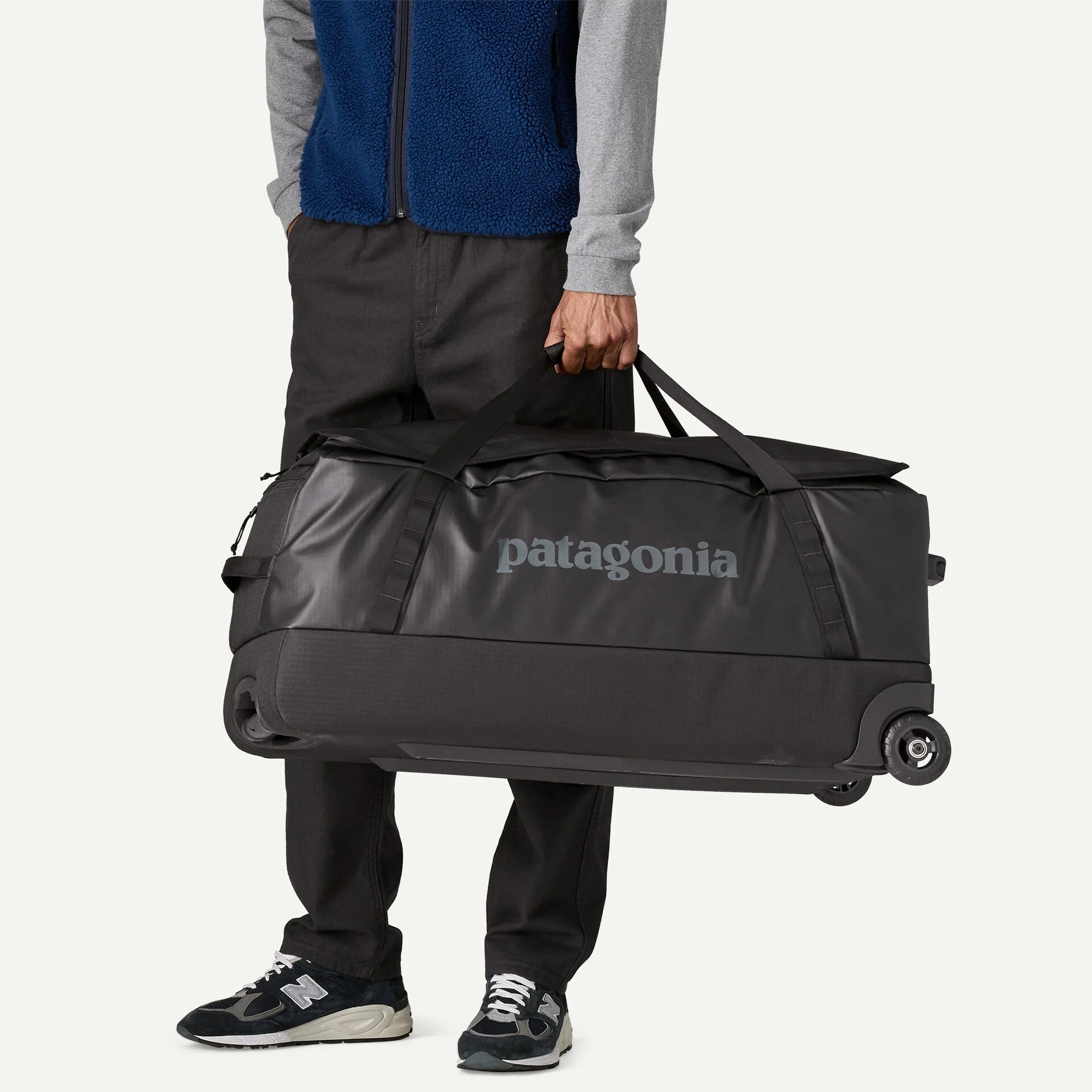 Patagonia Black Hole Wheeled Duffel 100 L Black