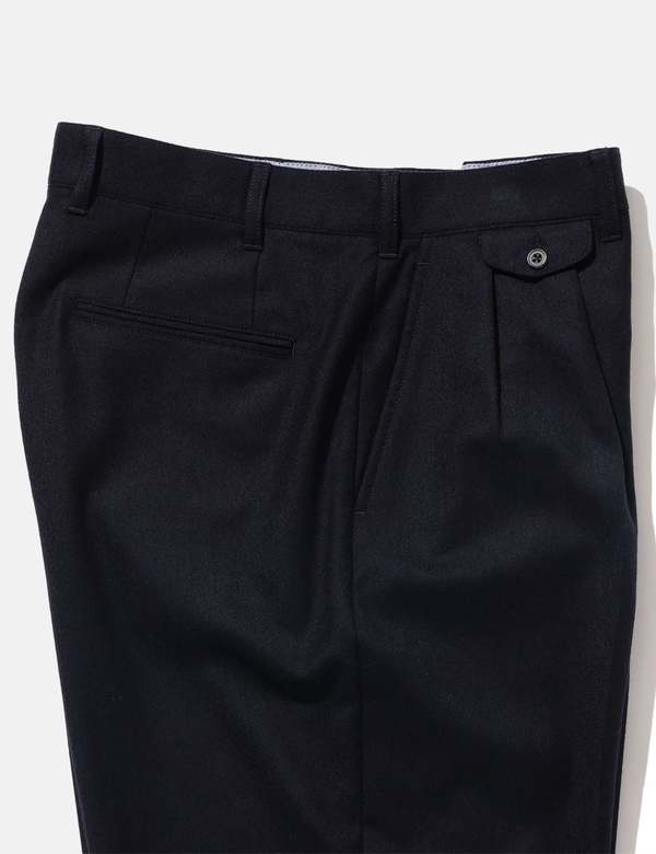 BEAMS PLUS 2 Pleats Tapered Flannel 【M】 BEAMS PLUS - 2 Pleat Flannel Pants in Navy – gravitypope