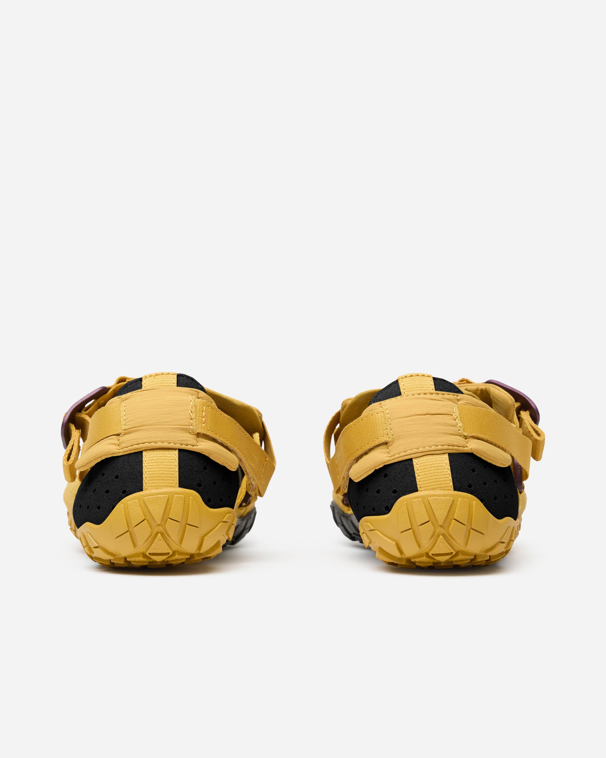 Vibram Fivefingers Breezandal Unisex - Mustard/Black – Totem Brand Co.