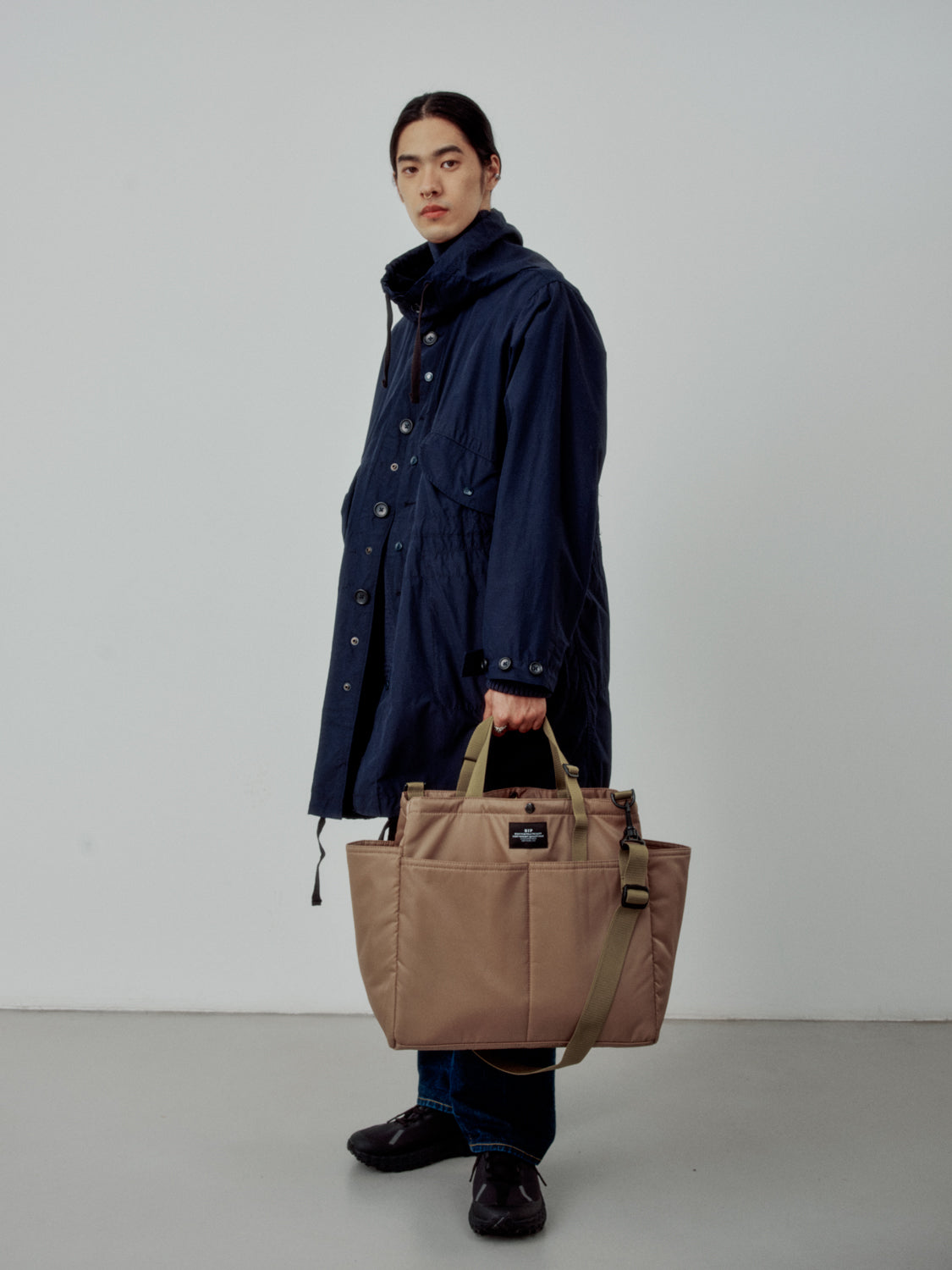 Bags in Progress Carry-All Beach Bag - Dark Beige Puffer – Totem