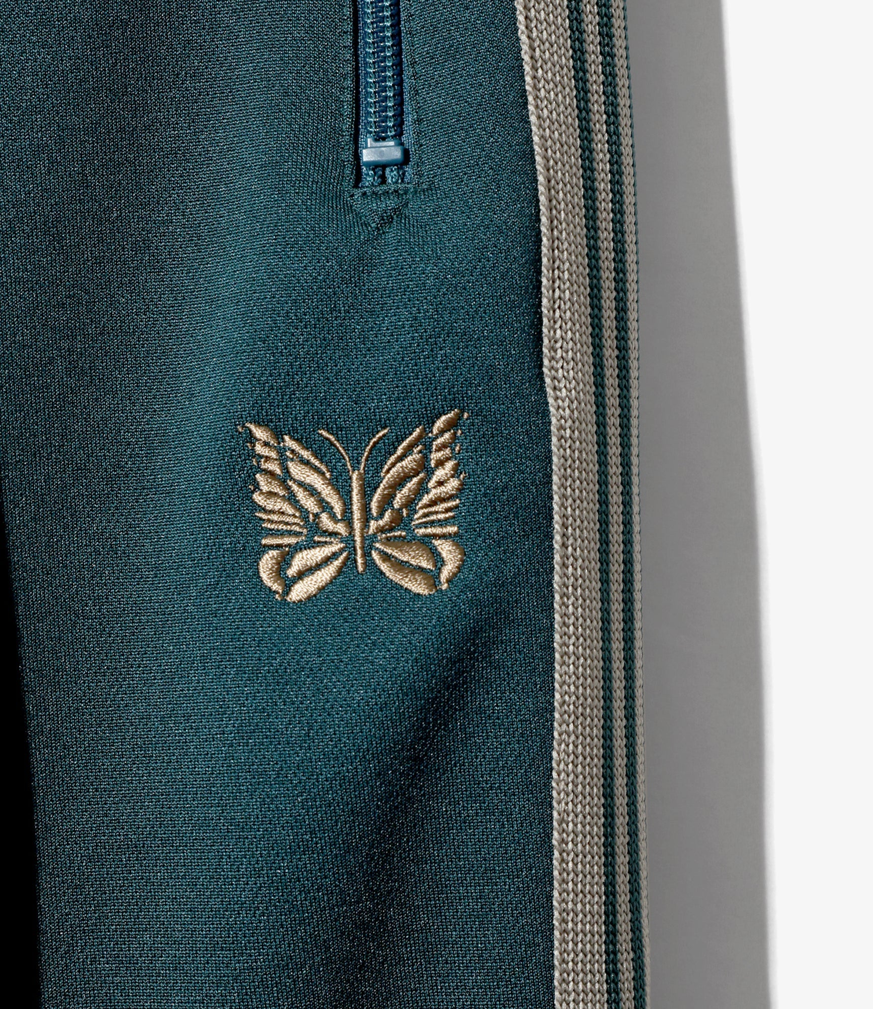 Needles H.D. Track Pants Poly Smooth - Green (Grey Stripe) – Totem