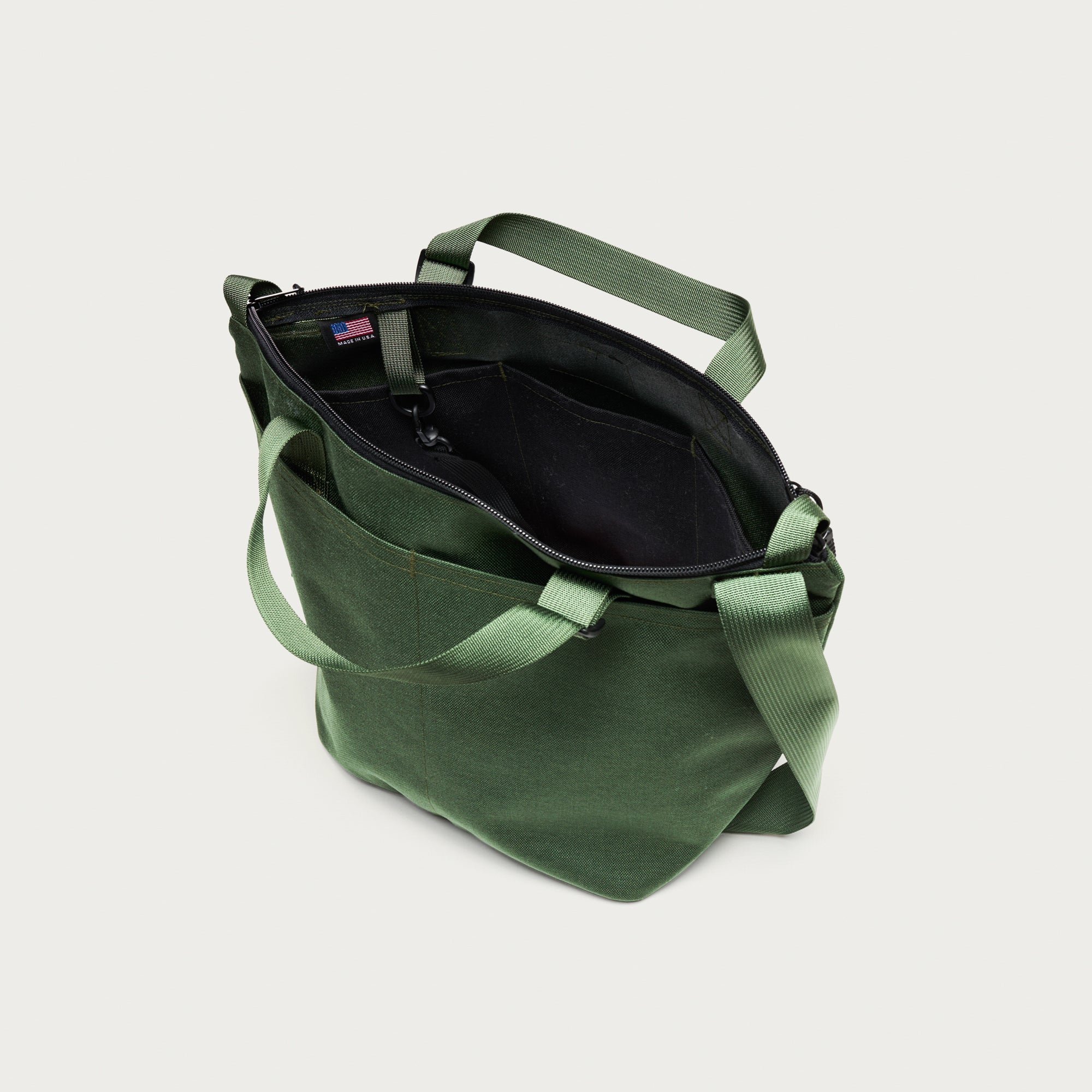 Bags in Progress Traveler Duffle Small - Olive – Totem Brand Co.