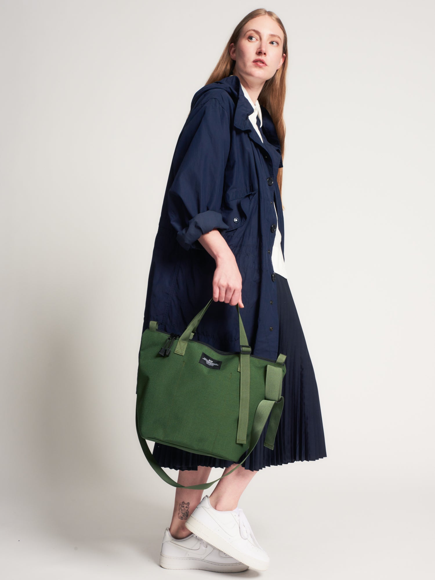 Bags in Progress Traveler Duffle Small - Olive – Totem Brand Co.