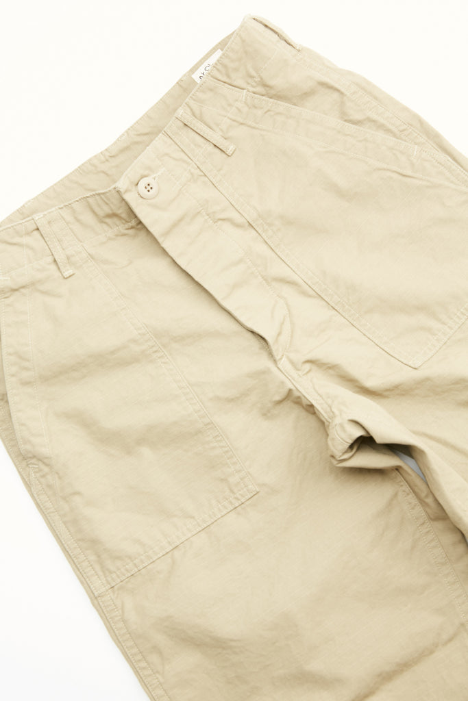 人気商品再入荷 [LEE]Regular-fit Fatigue Pants Beige - メンズファッション>パンツ・ボトムス>チノパンツ