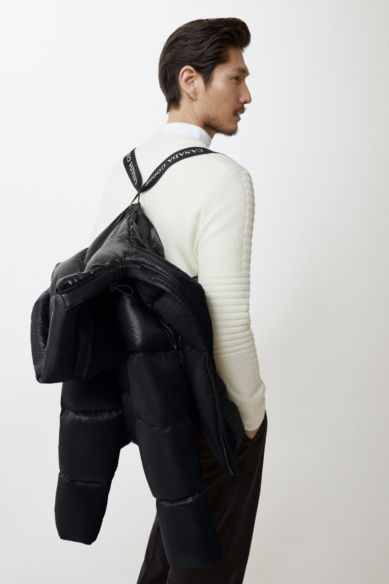 Canada goose korea backpack hotsell