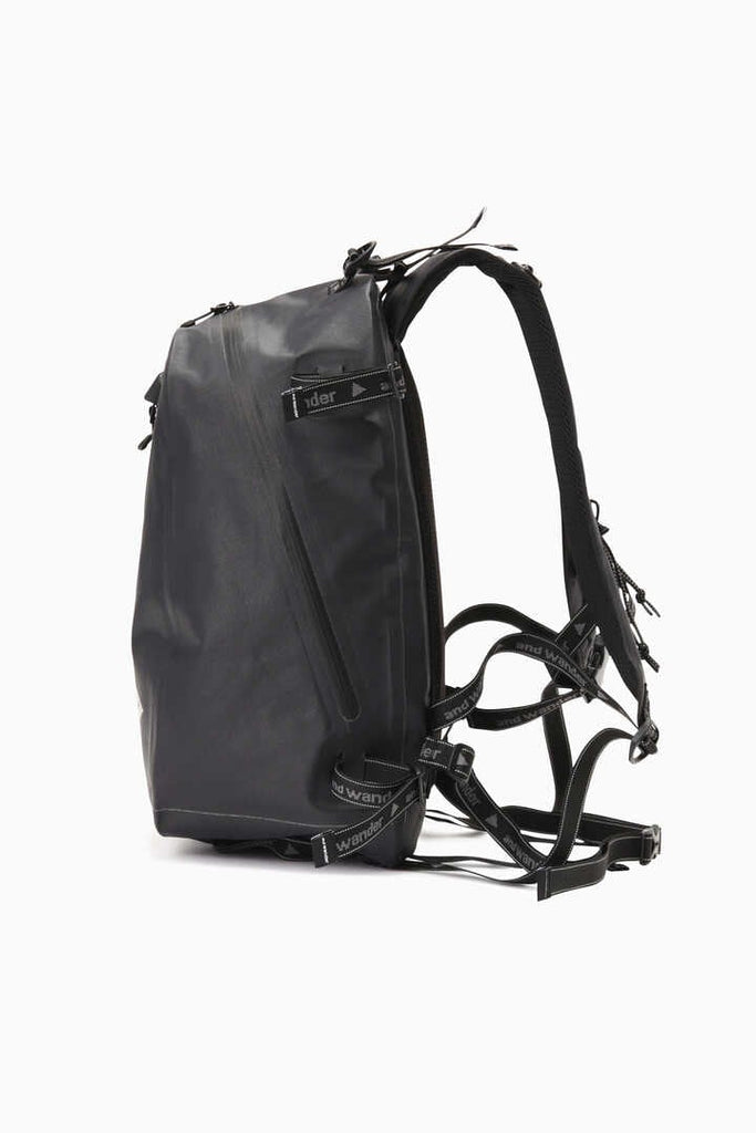 And Wander Waterproof Daypack - Black – Totem Brand Co.