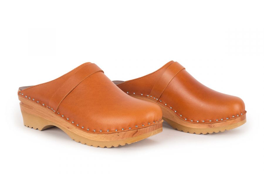 Troentorp Da Vinci Cognac Clogs - Ideal Natural – Totem Brand Co.